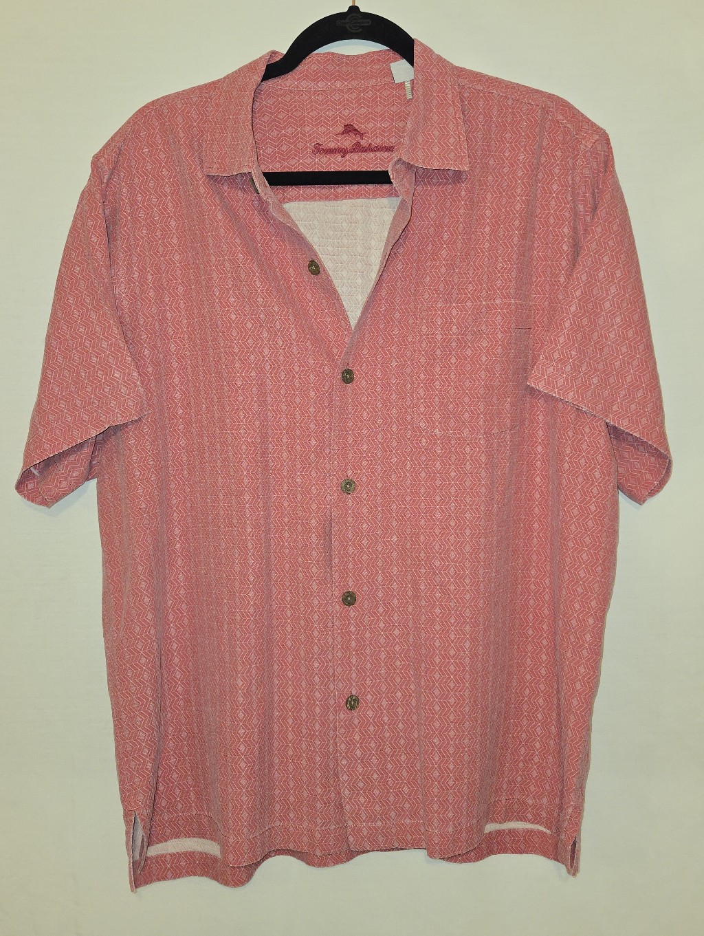 Men's Size Large Tommy Bahama Button Up Casual Shirt